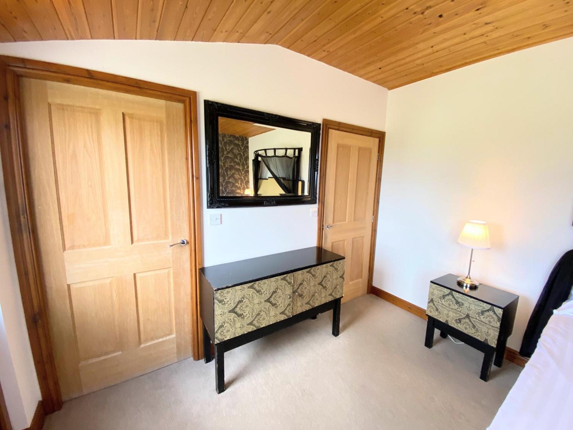 Torridon 12 With Private Hot Tub - Fife - Loch Leven - Lomond Hills Villa Kelty Dış mekan fotoğraf